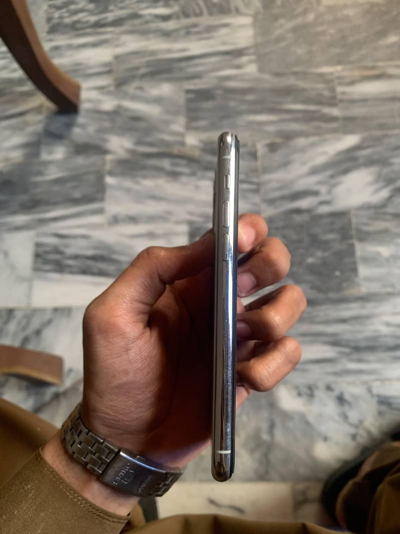 Iphone 11 pro 3