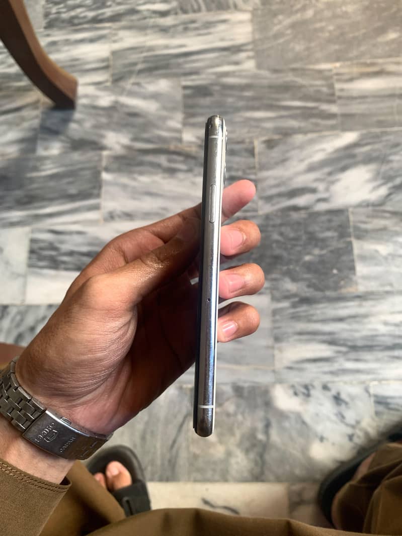 Iphone 11 pro 7
