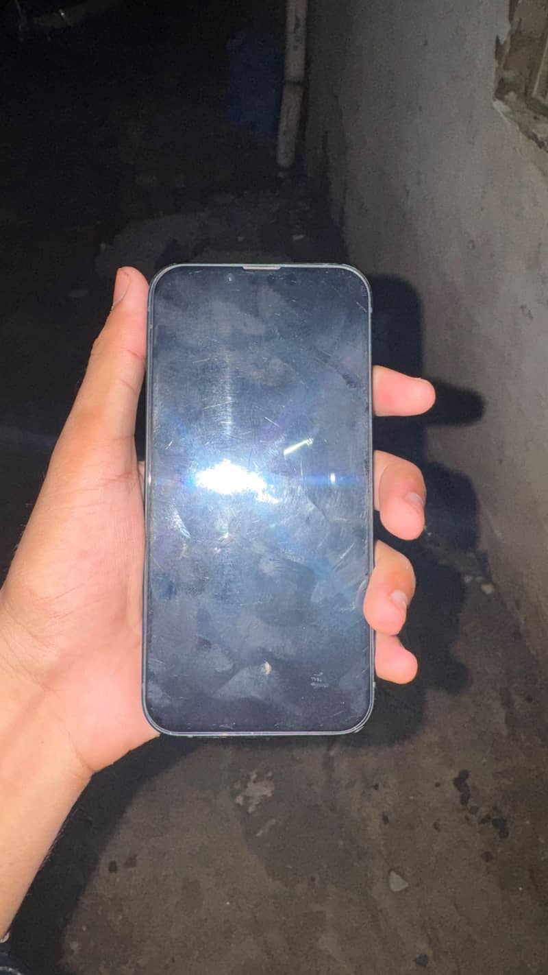 iPhone 14 jv 2
