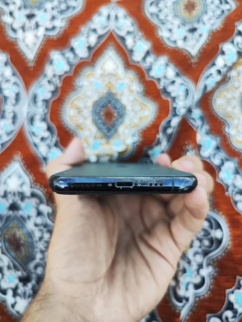 Apple iPhone 11 Pro 5