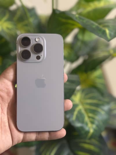 Apple iPhone 15 Pro