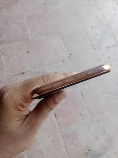 Samsung Mobile J4 Plus