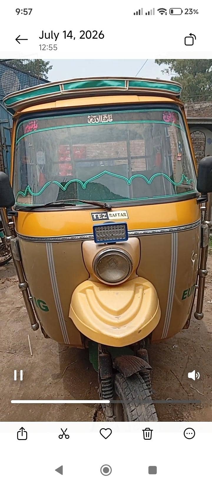 Cng Rickshaws 4