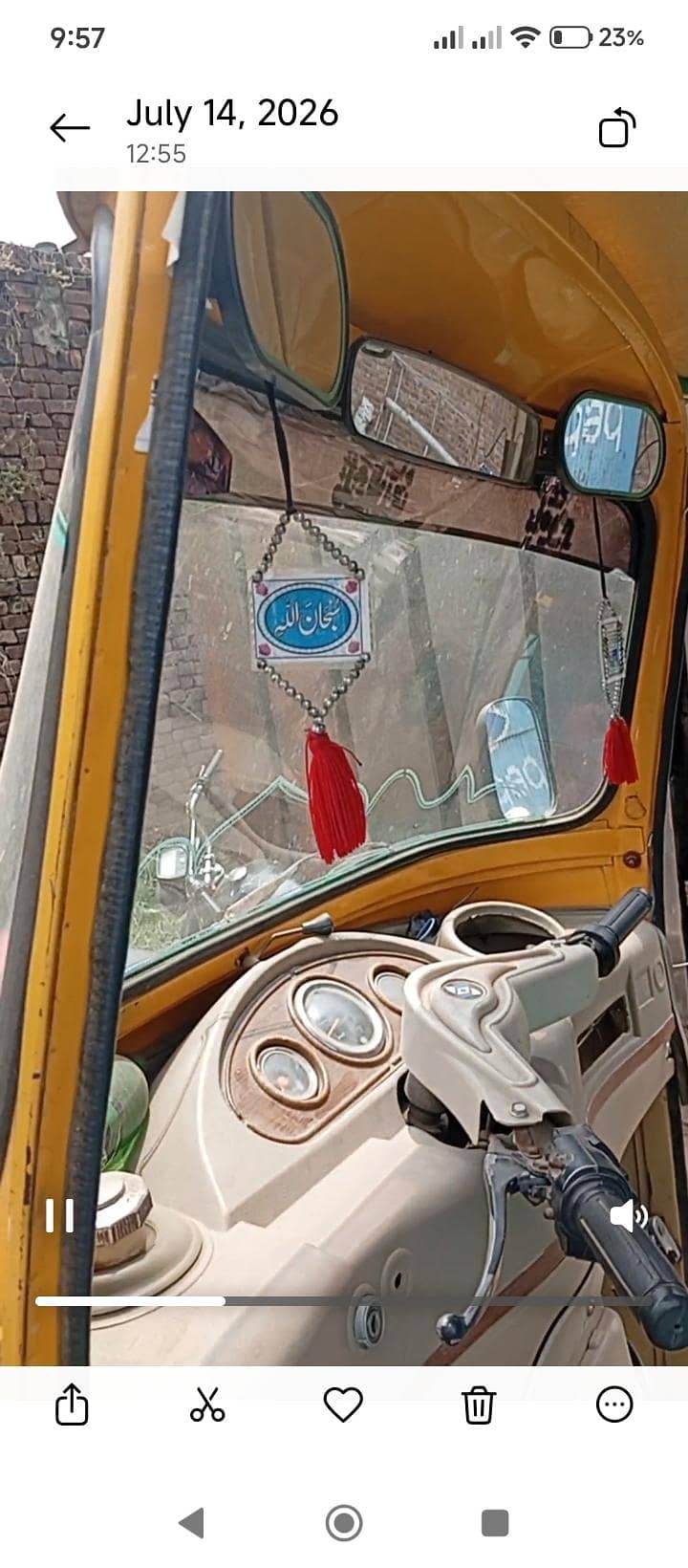 Cng Rickshaws 7