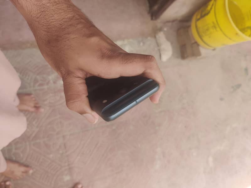 Google Pixel 8 5
