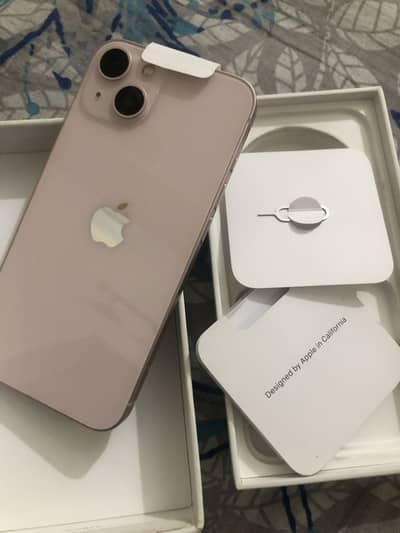 Apple iPhone 13