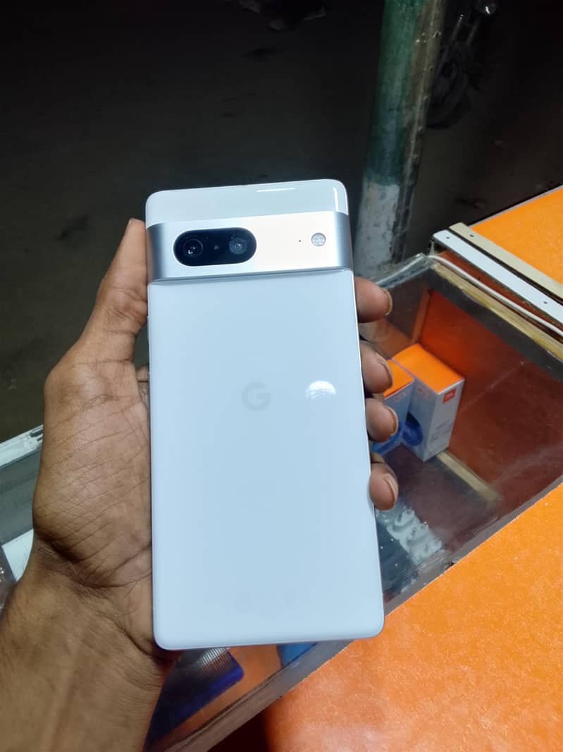 Google Pixel 7 0