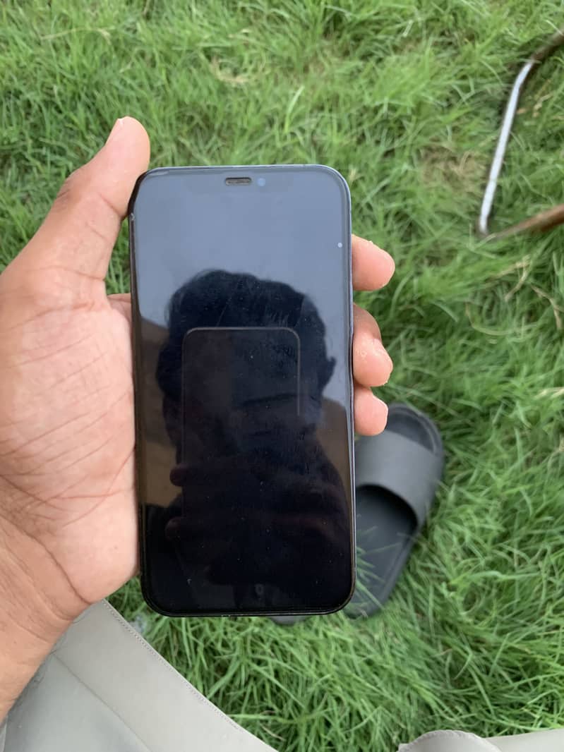 iPhone 12 pro 1