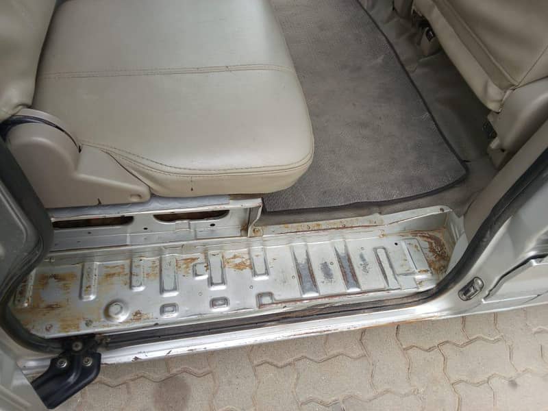 Suzuki Every 2010 10