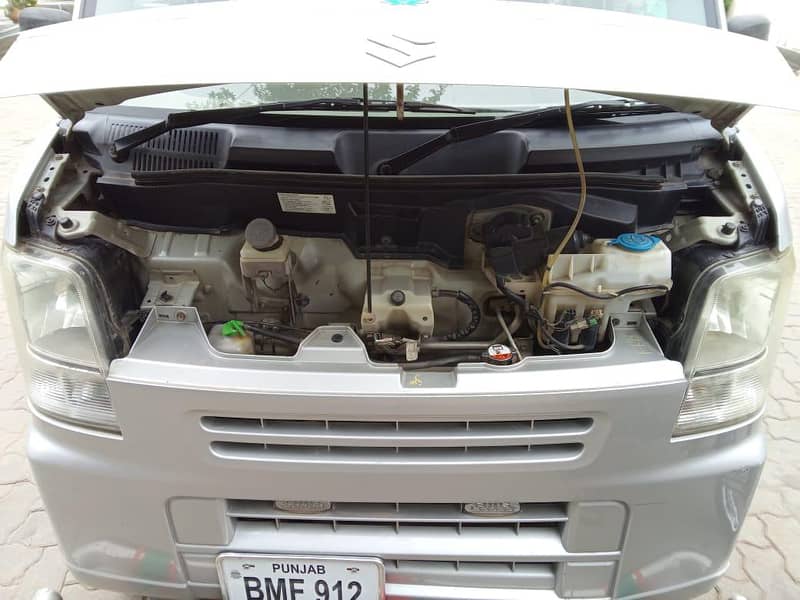 Suzuki Every 2010 19