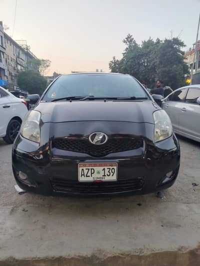 Toyota Vitz 2011