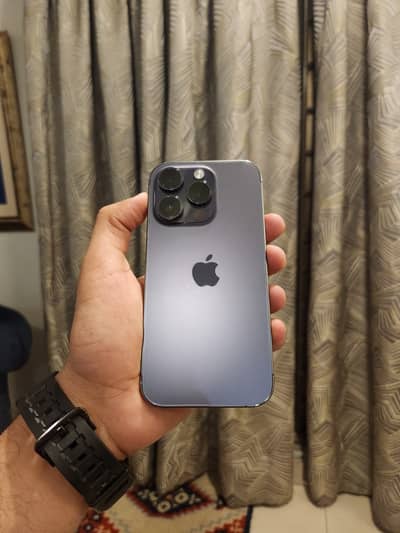 Apple iPhone 14 Pro