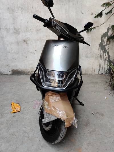 Revoo c32 young scooter for sale brand new