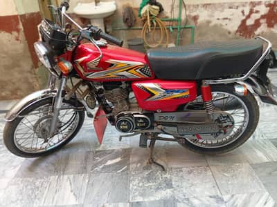 Hyundai 125