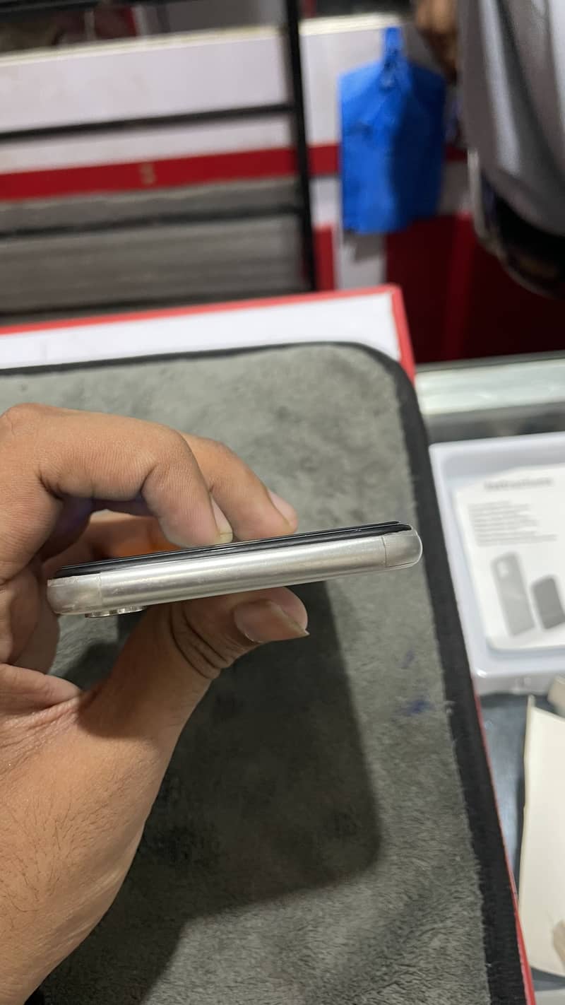 Mobile 7