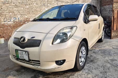 Toyota Vitz 2005