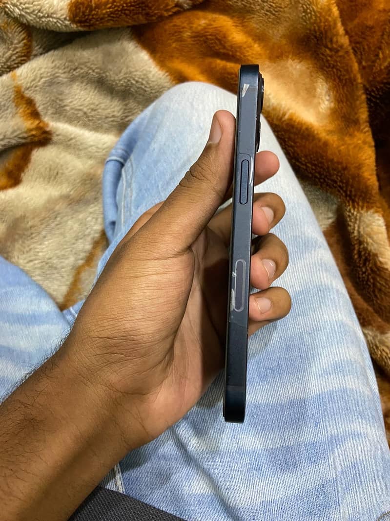 iphone 13 2
