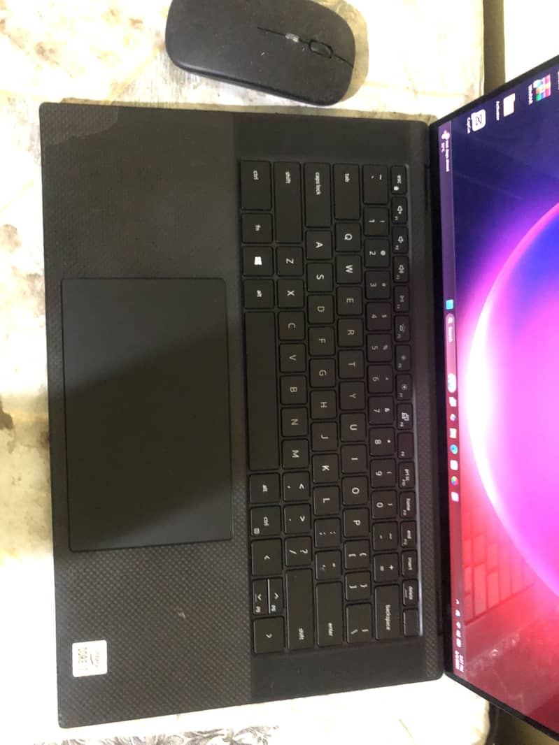 Dell precision 5550 3