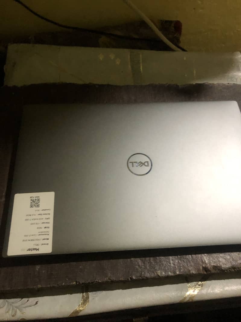 Dell precision 5550 4