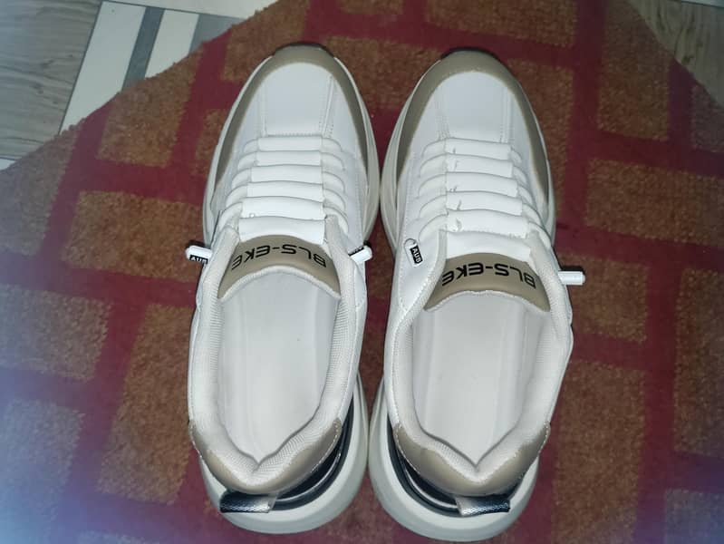 bls-Eke sneakers 4