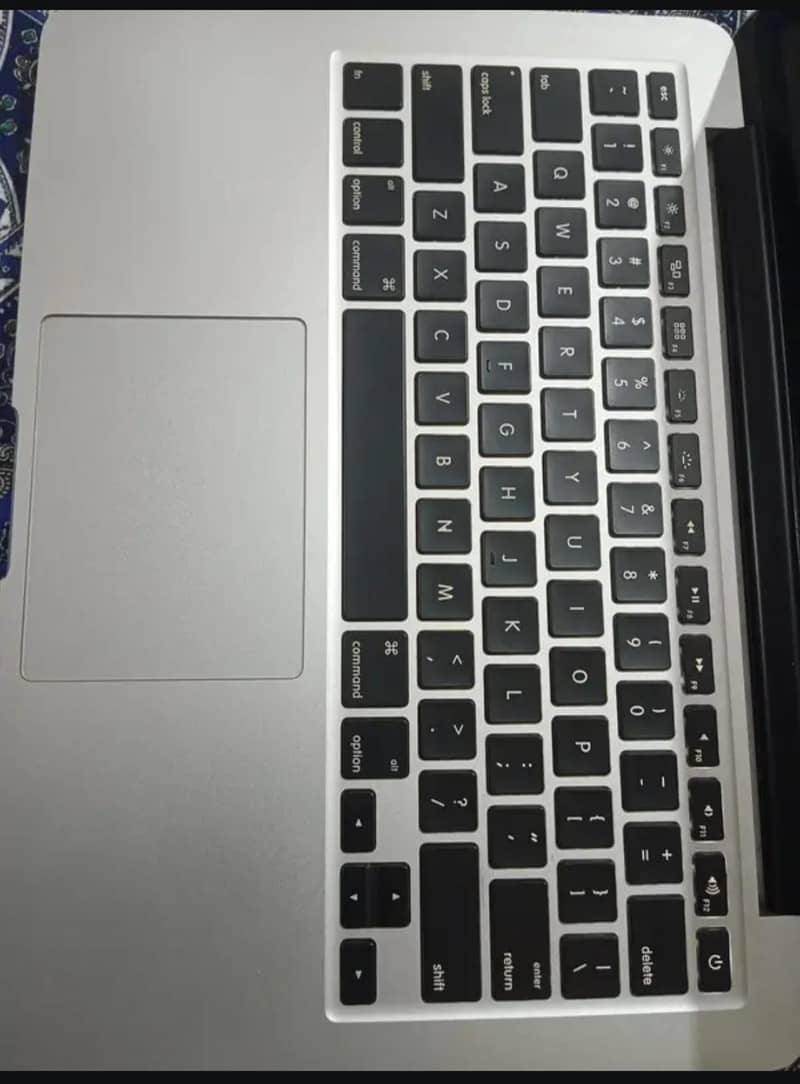 Mackbook 3