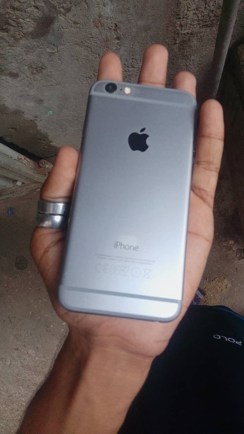 Apple iPhone 6 2