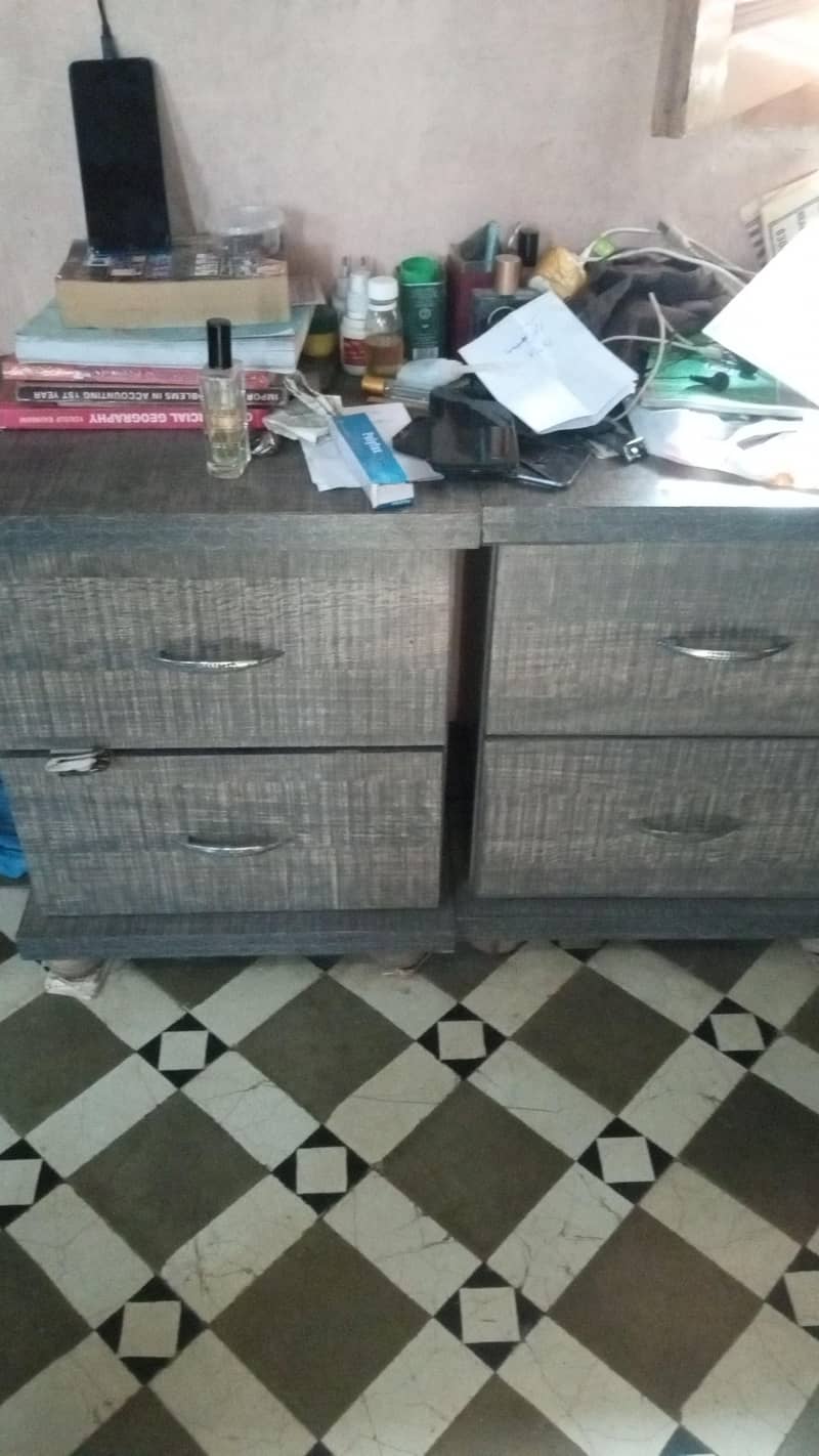bed  side table 1