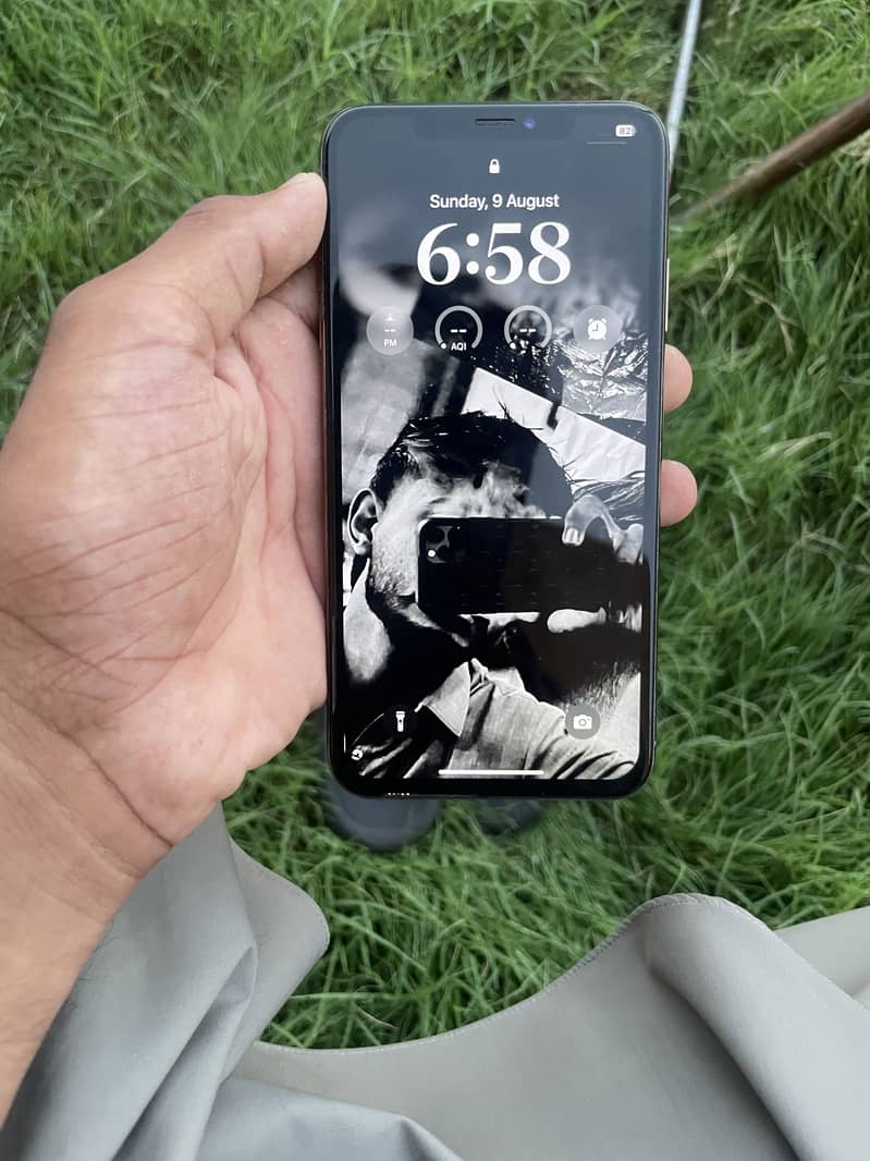 iPhone xs max 5