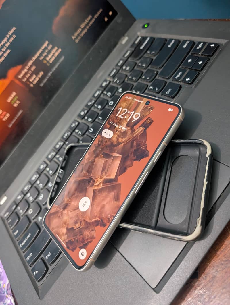 Google Pixel 8 4