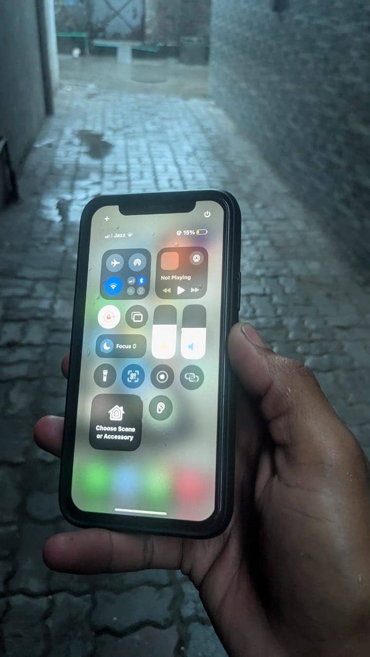 Apple iPhone 11 Pro 4