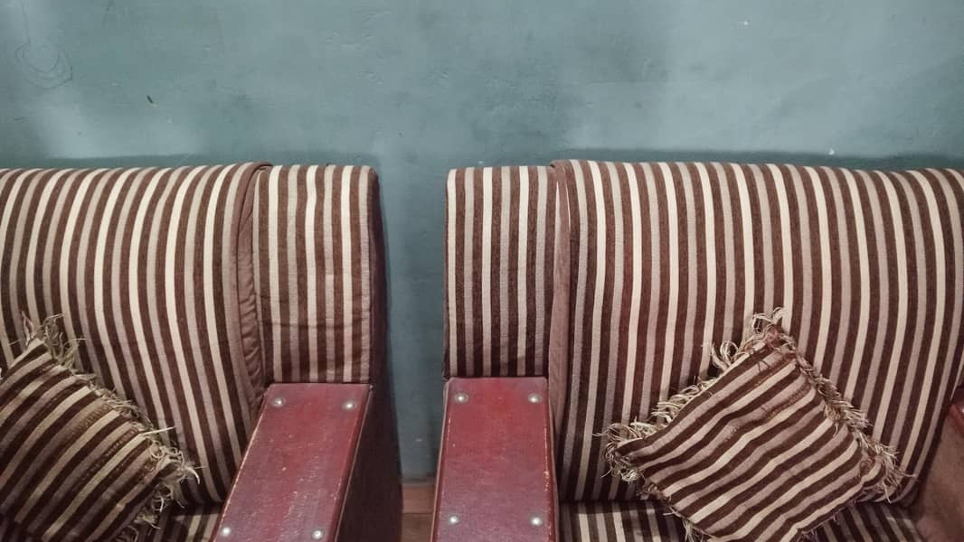 velvet sofa 1