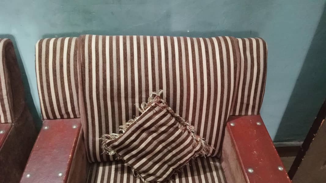 velvet sofa 2