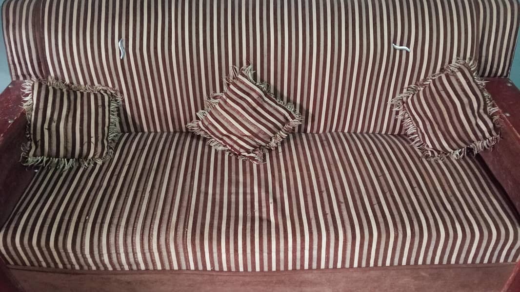velvet sofa 3