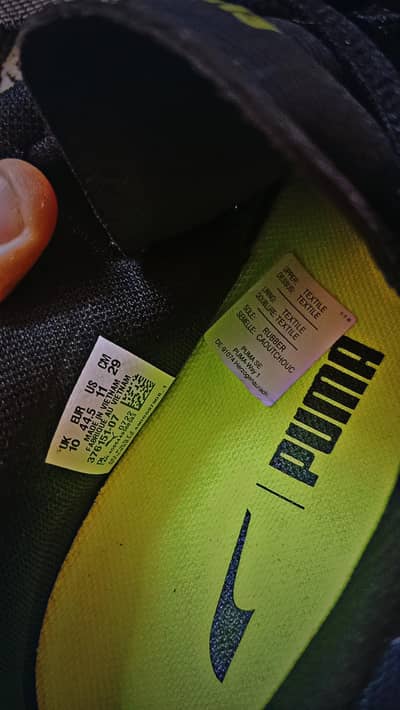 brand new Puma fuse joggers import from Italy