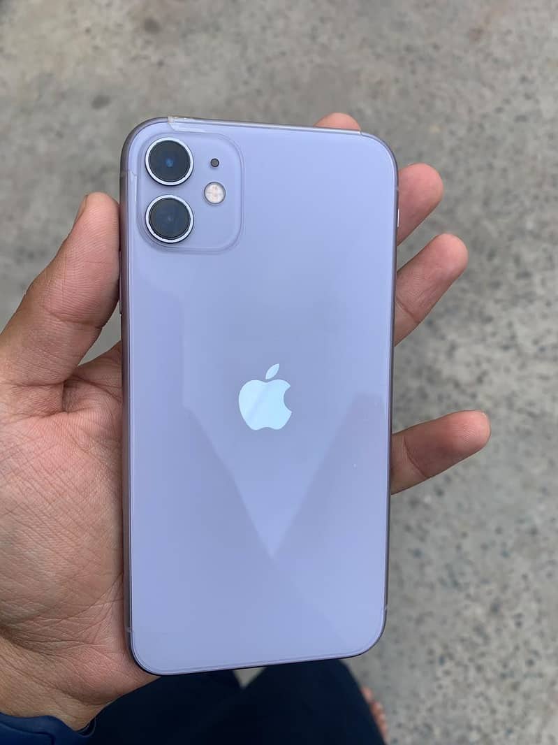 Apple iPhone 11 0