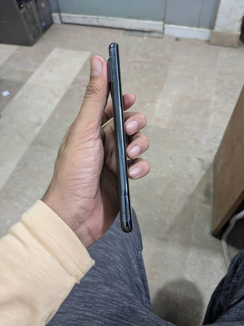 Google Pixel 7 Pro 2