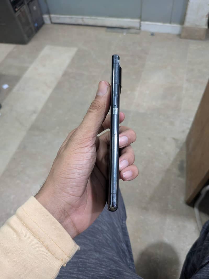 Google Pixel 7 Pro 4