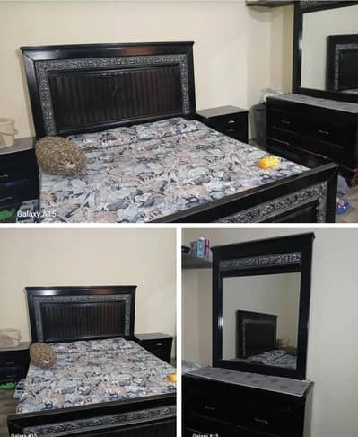 king size bed & dressing