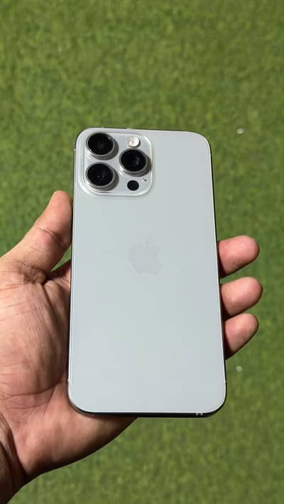 Apple iPhone 15 Pro Max jv
