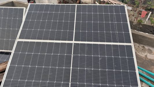 I want to sale my 280 watt solar panels working 100%  system upgraded