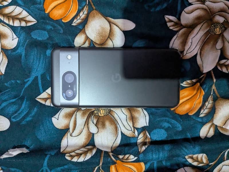 Google Pixel 8 1