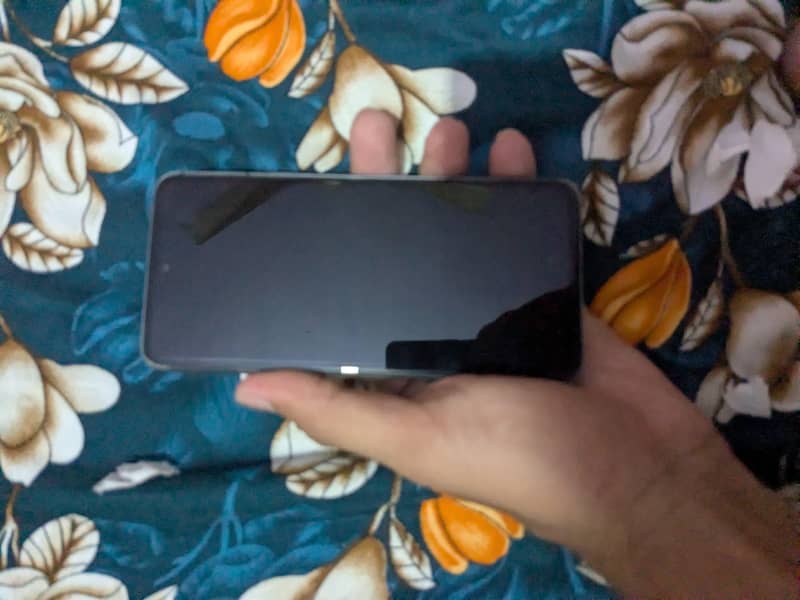 Google Pixel 8 5