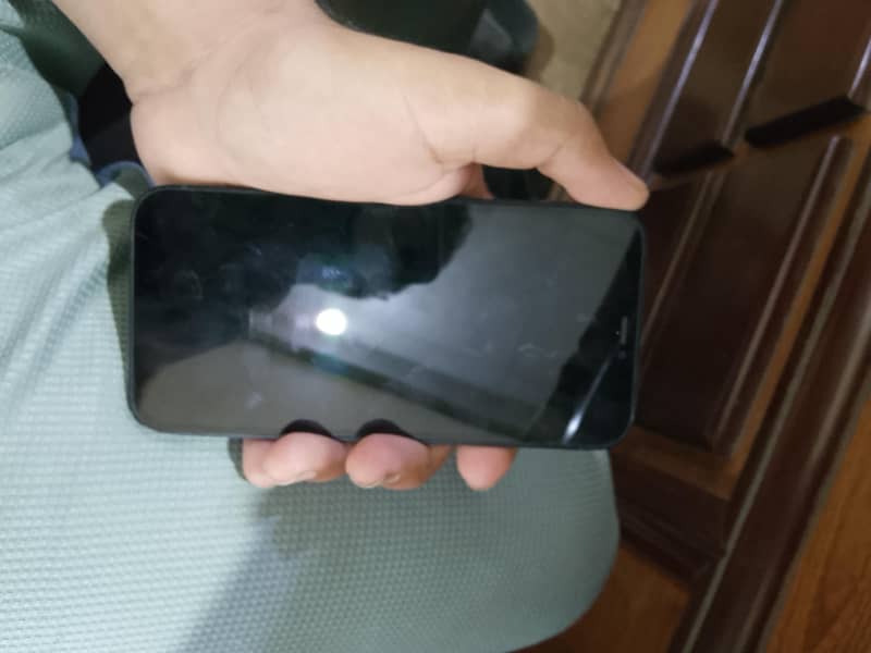Apple iPhone 12 0