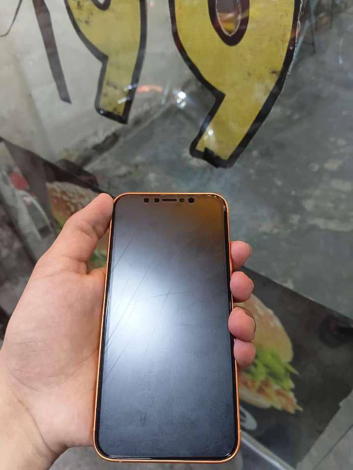 Apple iPhone X 1