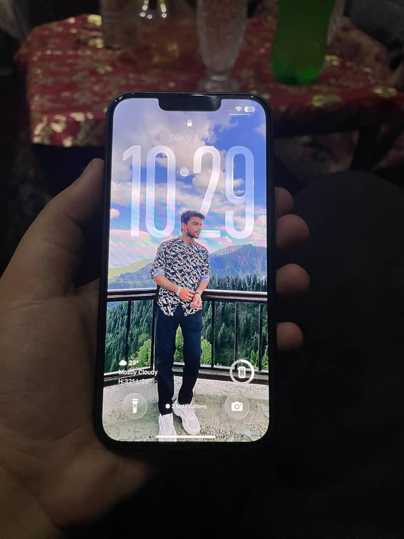 Apple iPhone 13 2