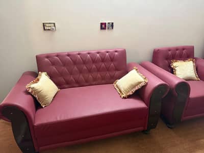 sofa for sale behtreen condition