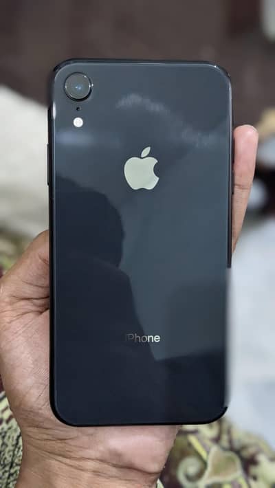 Apple iPhone XR