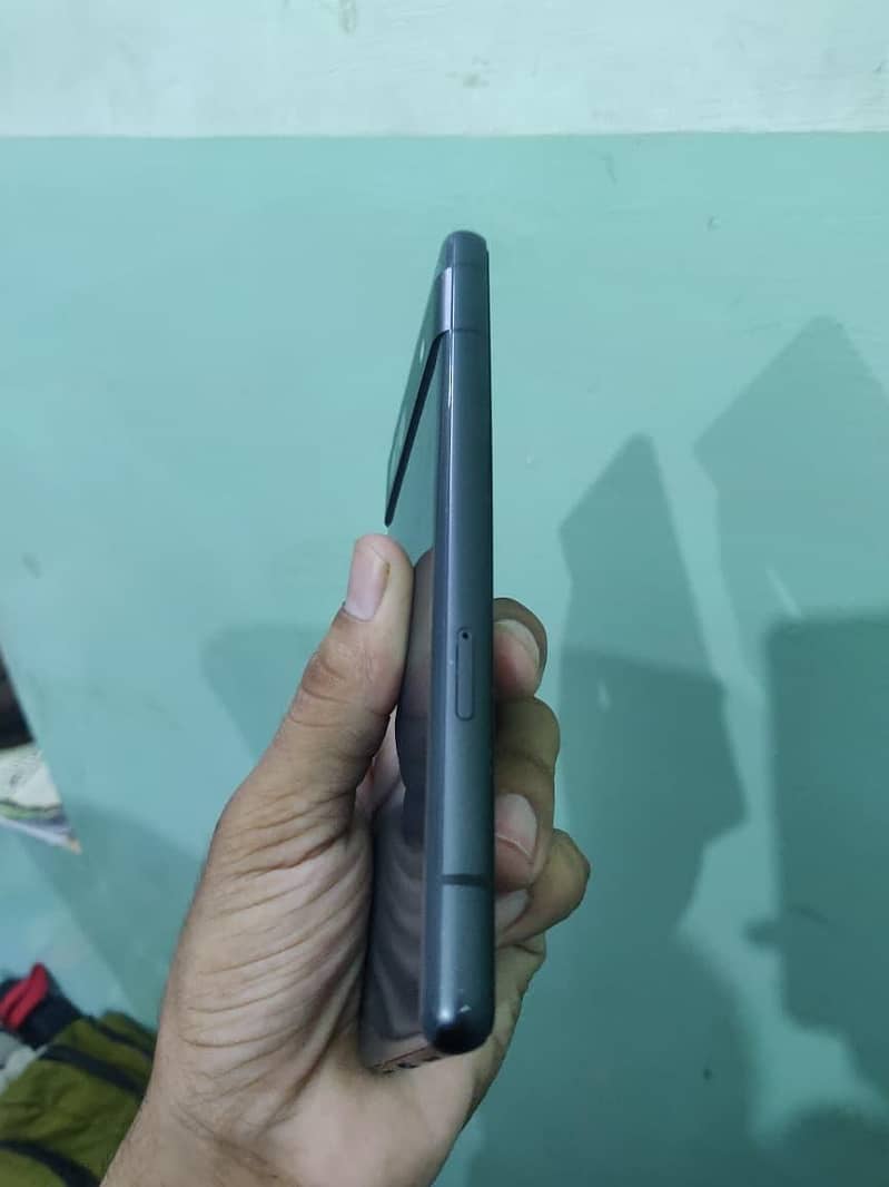 Google Pixel 7a 2