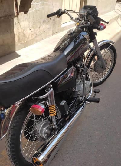 Honda 125cc 2016 model only WhatsApp 0321/37200/86