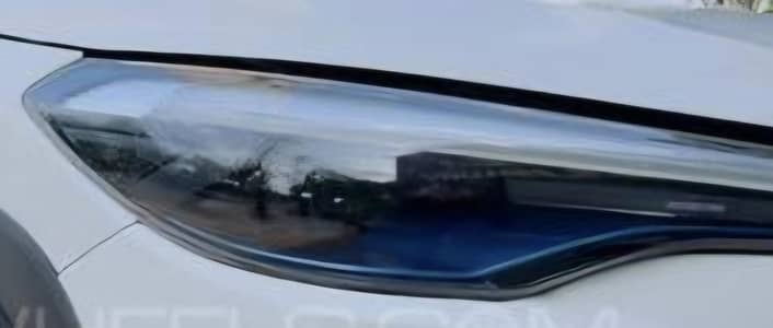 TOYOTA COROLLA CROSS HYBRID